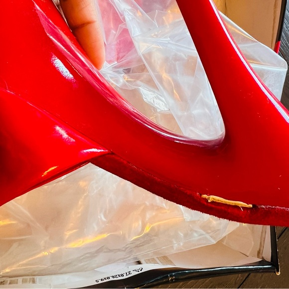 Ellie Red Platform High Heels, size 7 - Picture 7 of 14